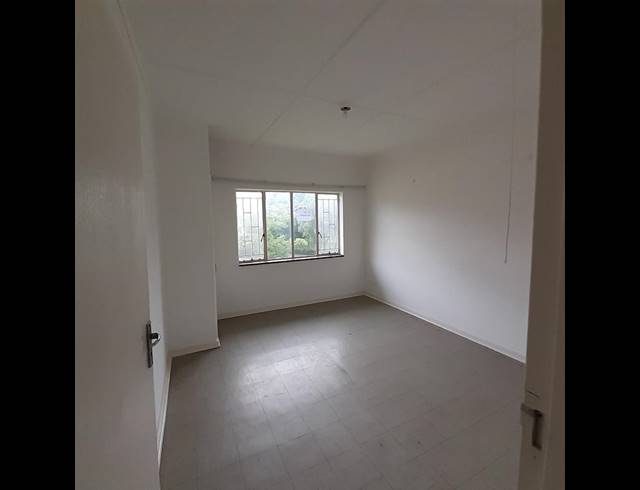 2 BEDROOM APARTMENT FOR SALE IN SASOLBURG CENTRAL